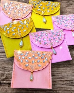 Kundan silver coin gift pouch (set of 6)