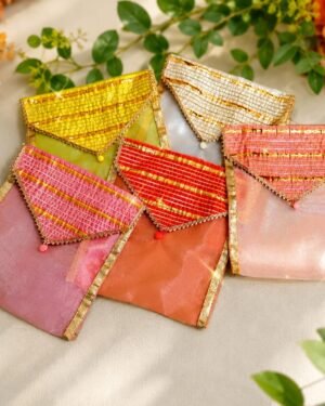 Royal Embellished Silk Saree Gift Bag (set of 5)